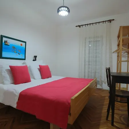 Ubytování v soukromí Family House Duzevic