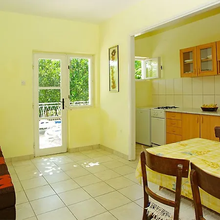 Ubytování v soukromí Family House Duzevic Orebić